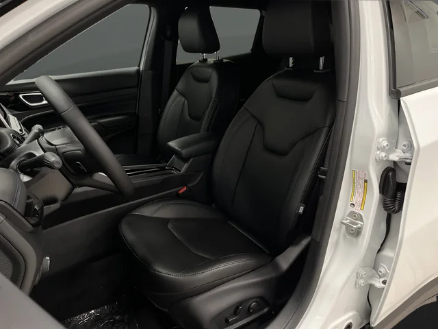 New 2026 Bright White Clearcoat Jeep Limited image 4