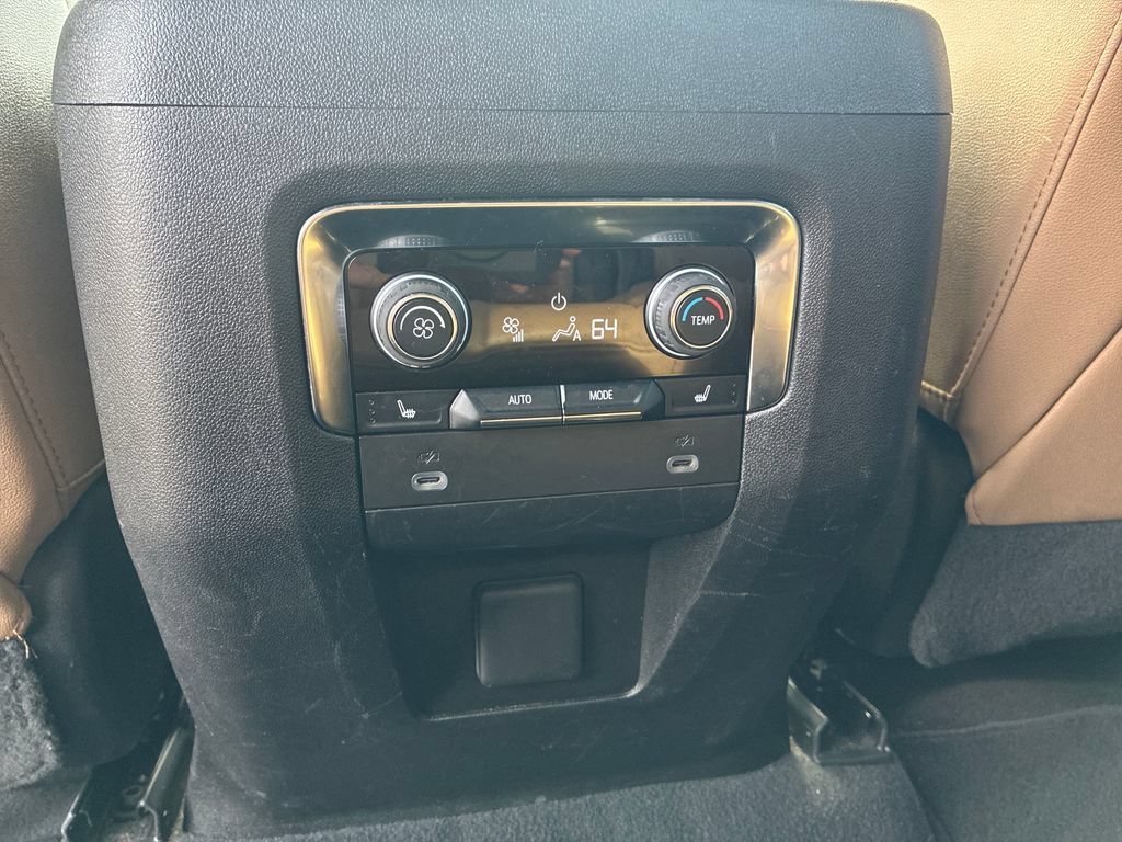 Used 2024 Black Chevrolet Premier image 21