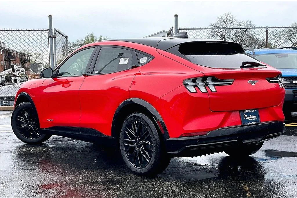 New 2026 Race Red Ford Premium image 5
