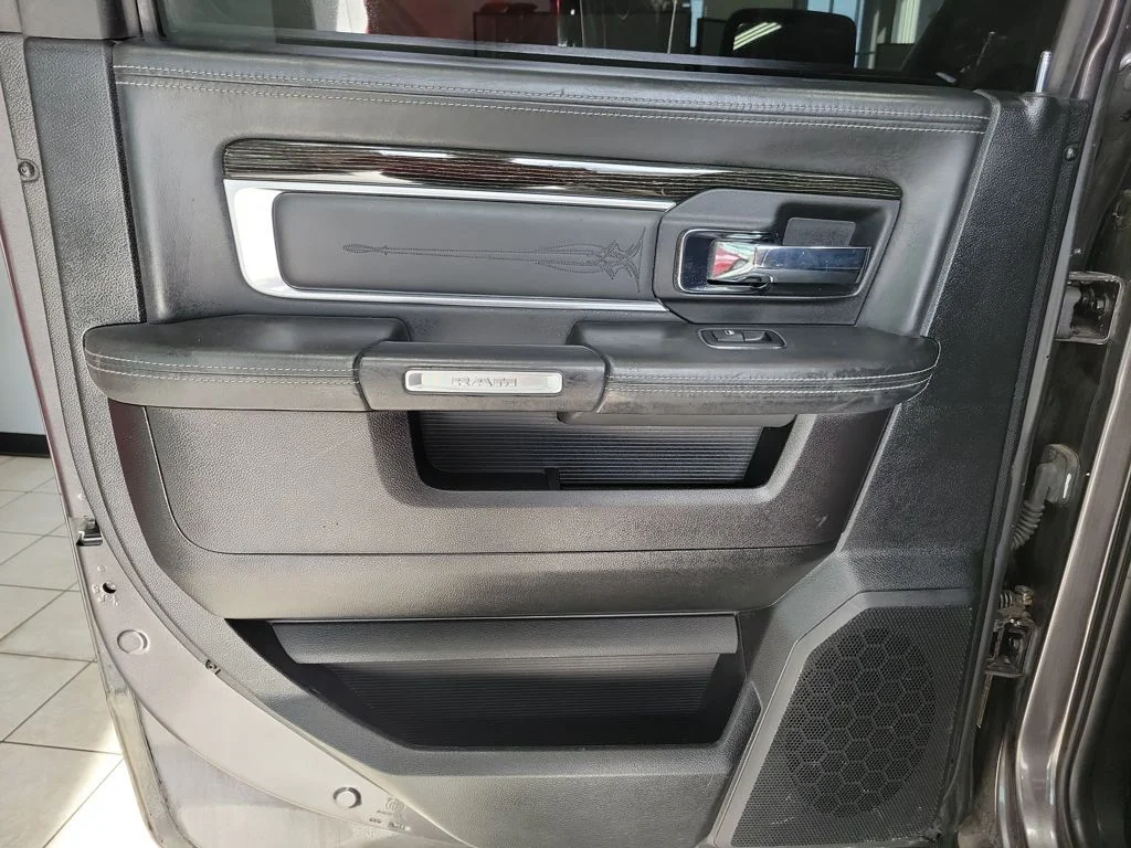 Used 2016 Gray Ram Laramie Longhorn image 33