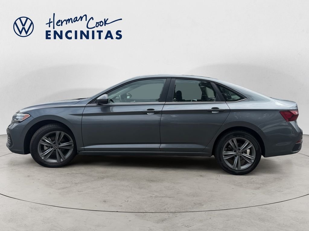Used 2024 Volkswagen Jetta SE with VIN 3VW7M7BU6RM072582 for sale in Encinitas, CA