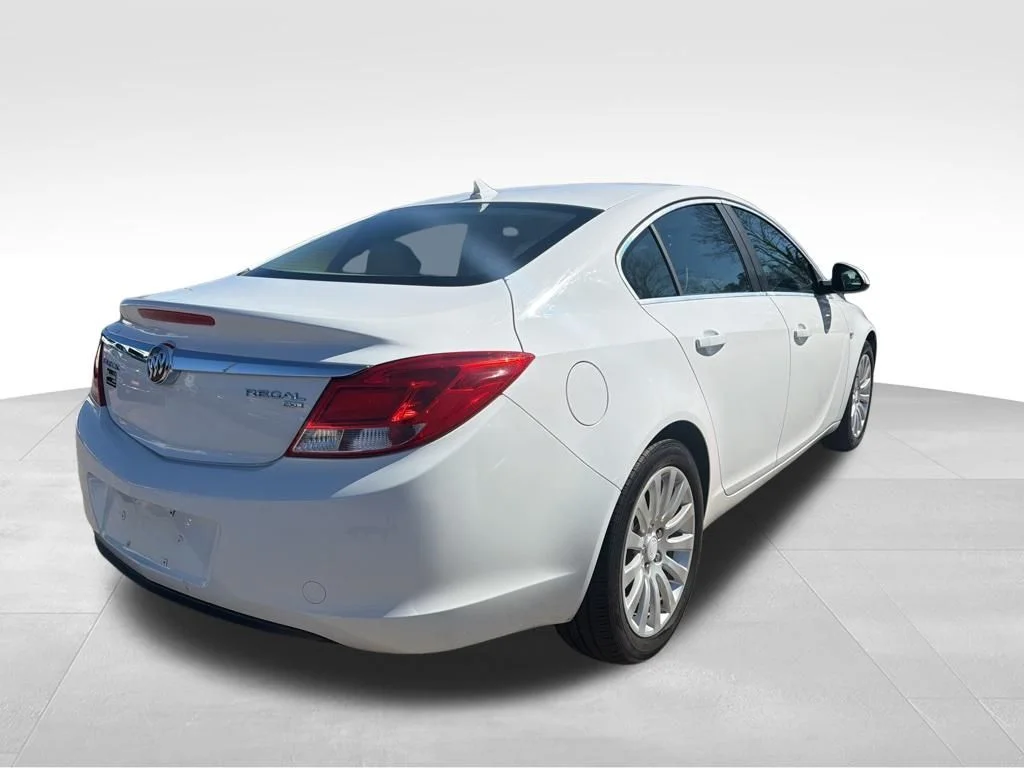 Used 2011 White Buick CXL image 5