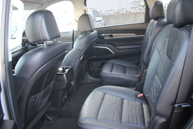 Used 2022 Gray Kia SX image 27