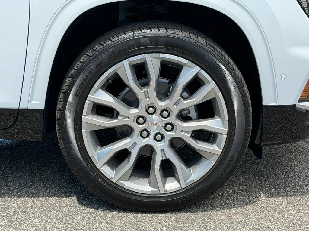2026 GMC Acadia Denali - Photo 28