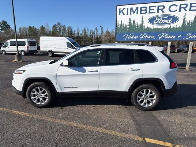 Used 2017 Jeep Cherokee Latitude with VIN 1C4PJMCS9HW569003 for sale in Pine River, Minnesota