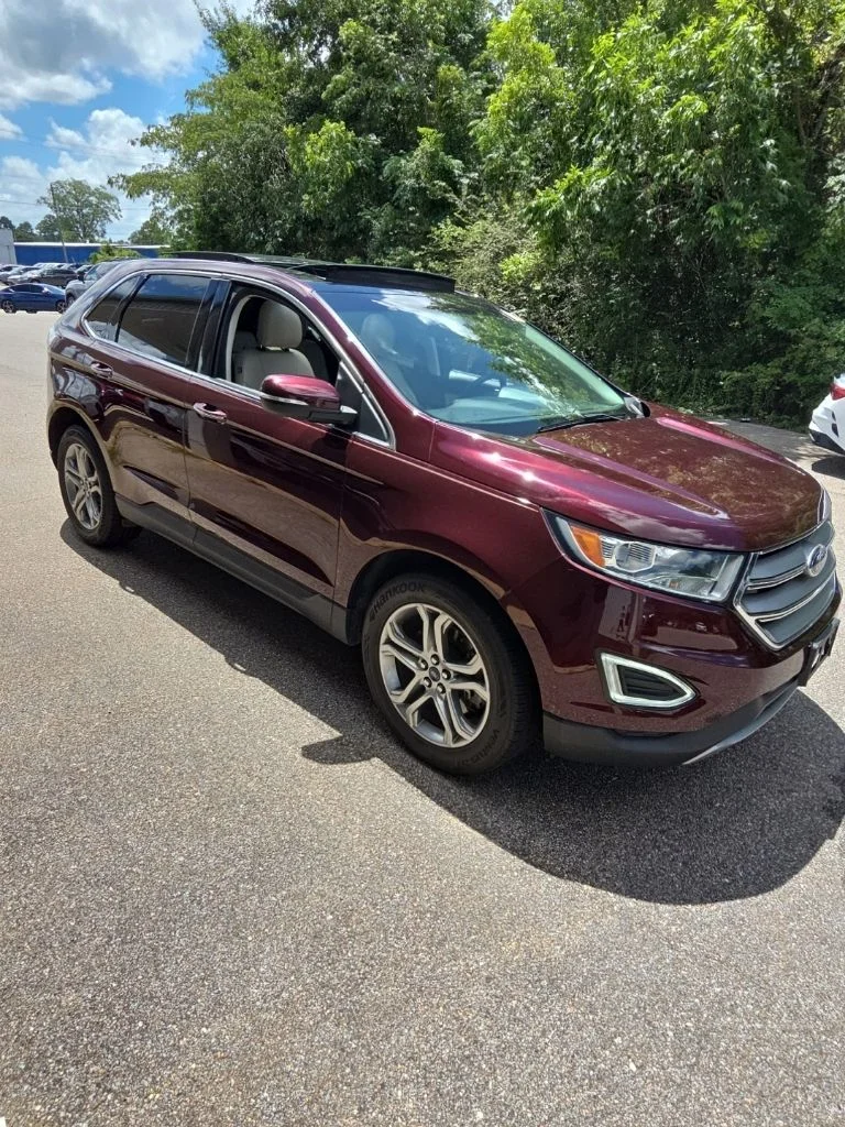 Used 2017 Red Ford Titanium image 6