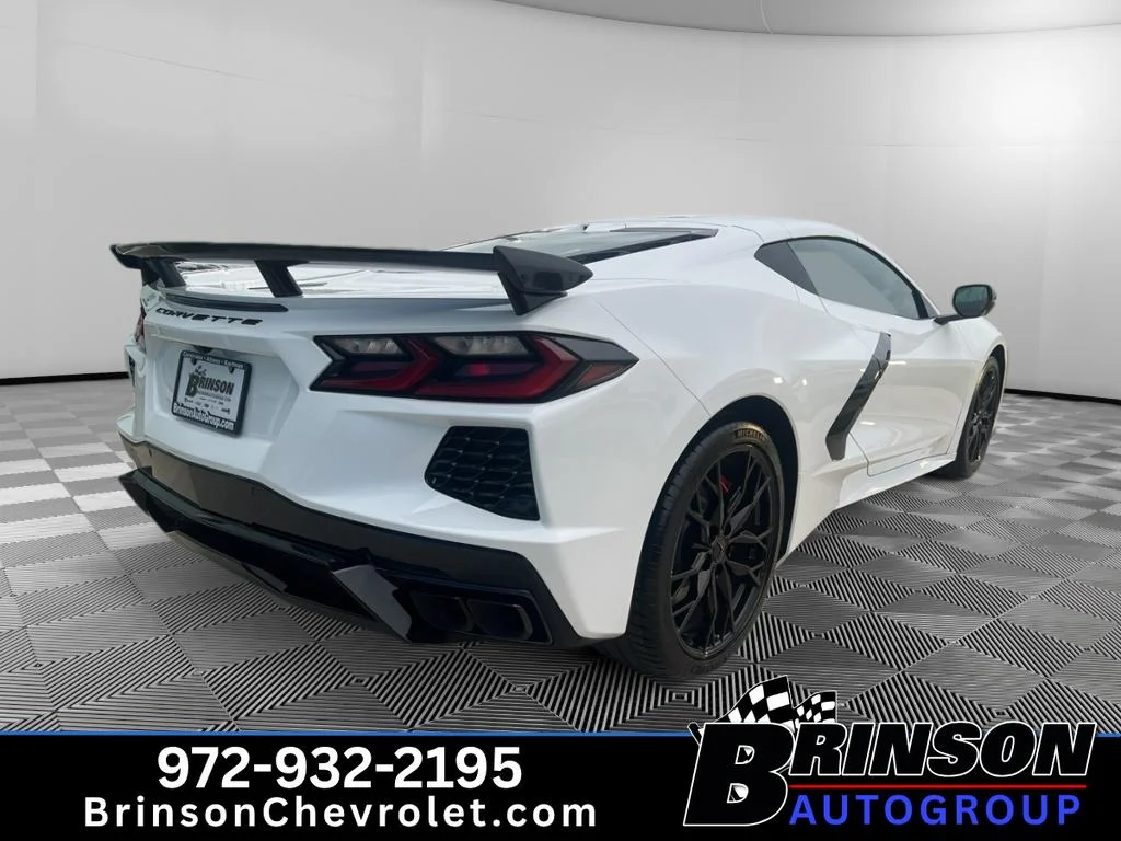 New 2026 Arctic White Chevrolet 2LT image 7