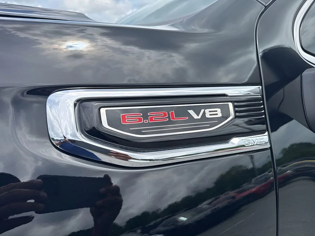 Used 2023 Black GMC Denali image 41