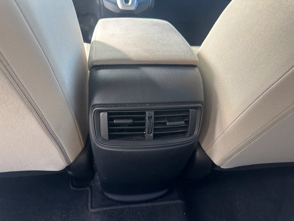 Used 2017 White Honda LX image 14