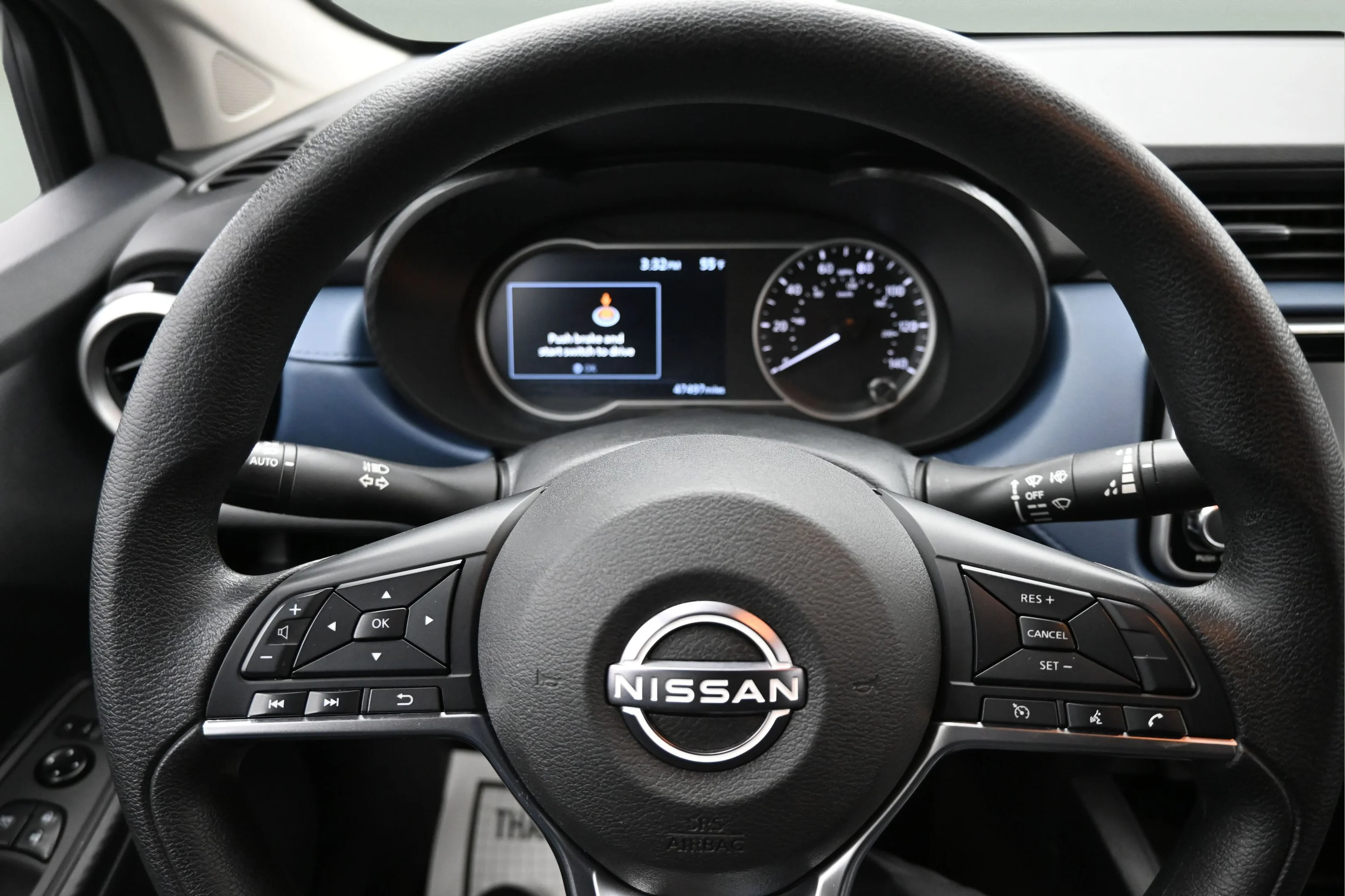 Used 2025 Brilliant Silver Metallic Nissan SV image 15