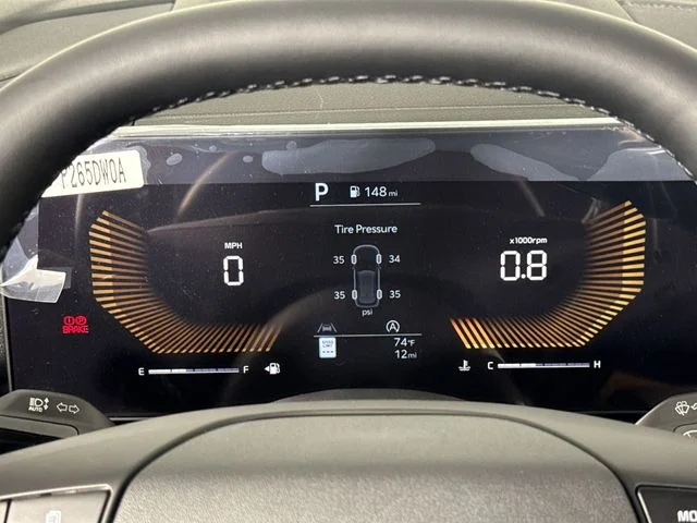 New 2026 Glacial White Pearl Kia EX image 15