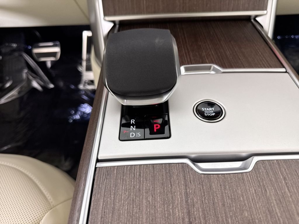 New 2026 Varesine Blue Land Rover SE image 18