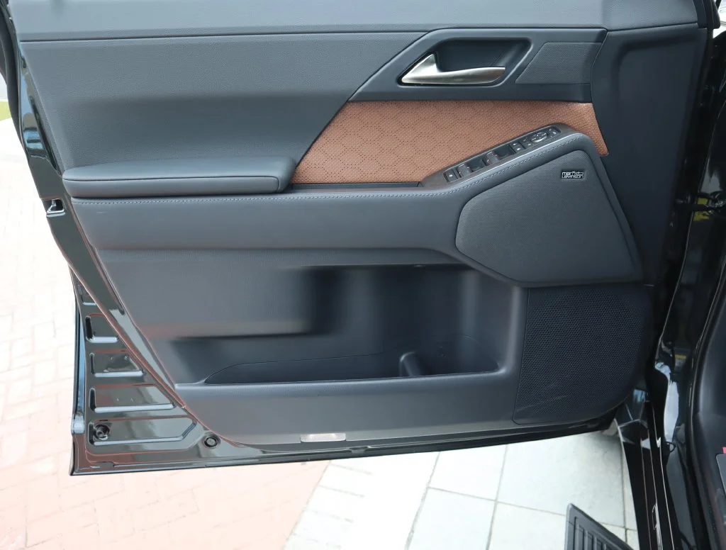 New 2026  Lexus 550 Luxury image 26