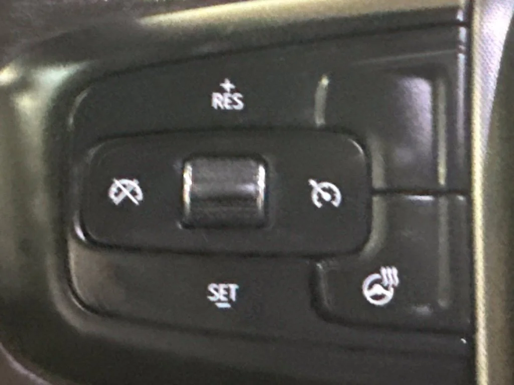 Used 2022 Summit White GMC SLT image 19