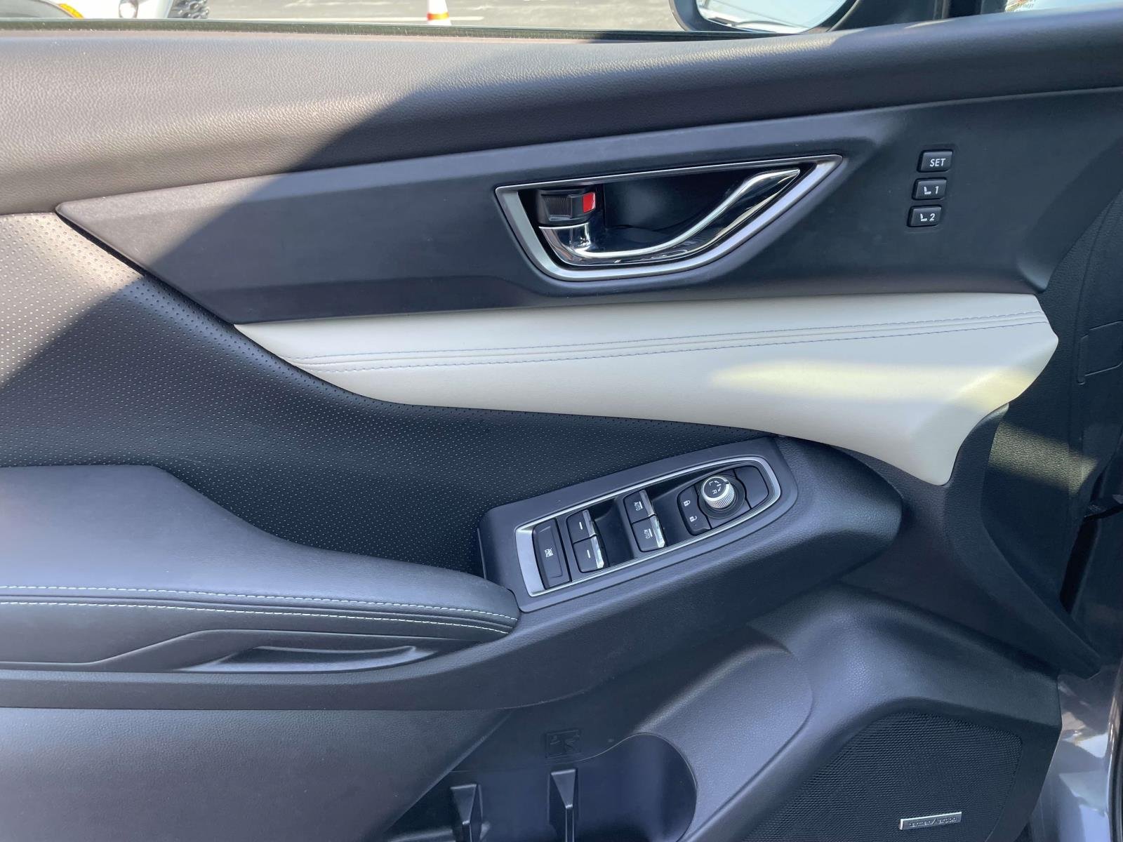Used 2022 Magnetite Gray Metallic Subaru Limited image 18