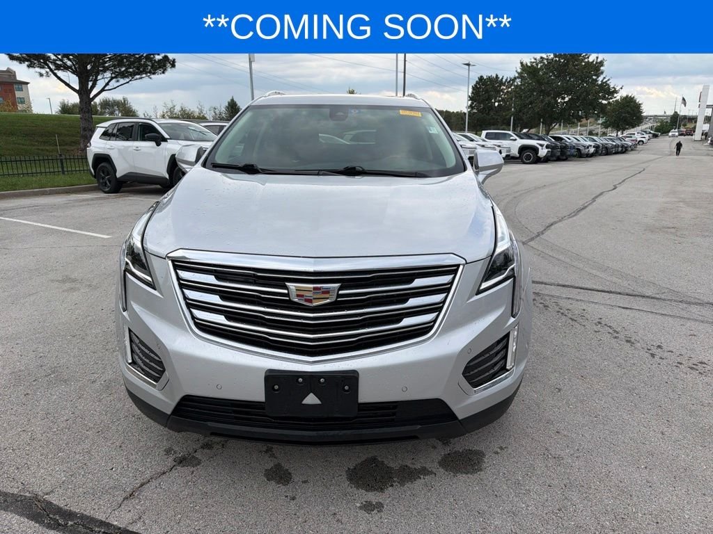 Used 2019 Cadillac XT5 Premium Luxury with VIN 1GYKNFRS7KZ224263 for sale in Kansas City