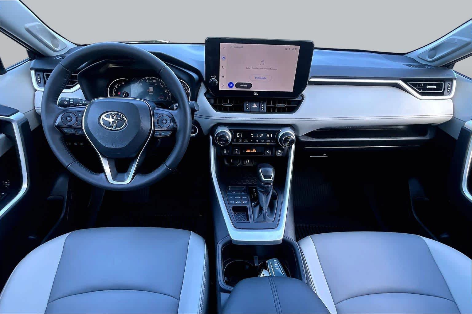Used 2025 Midnight Black Metallic Toyota XLE Premium image 15