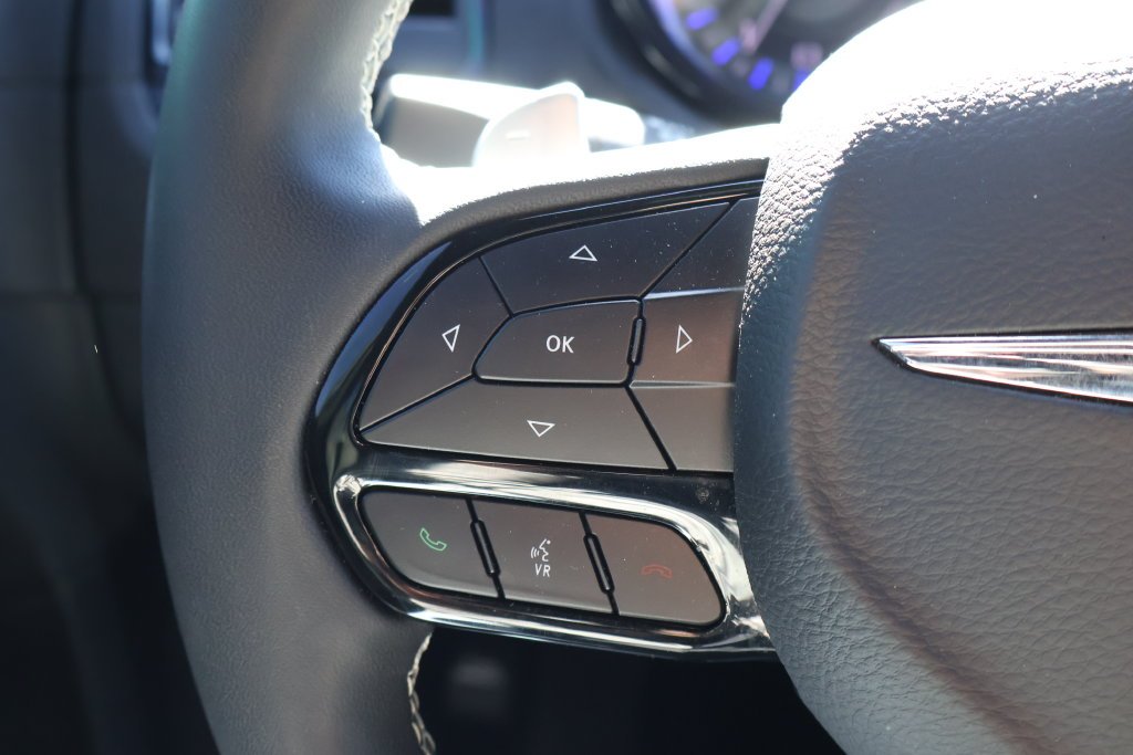 2023 Chrysler 300 S - Photo 21