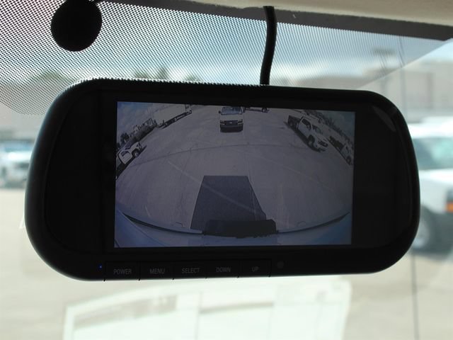 New 2026 Summit White Chevrolet 1WT image 15