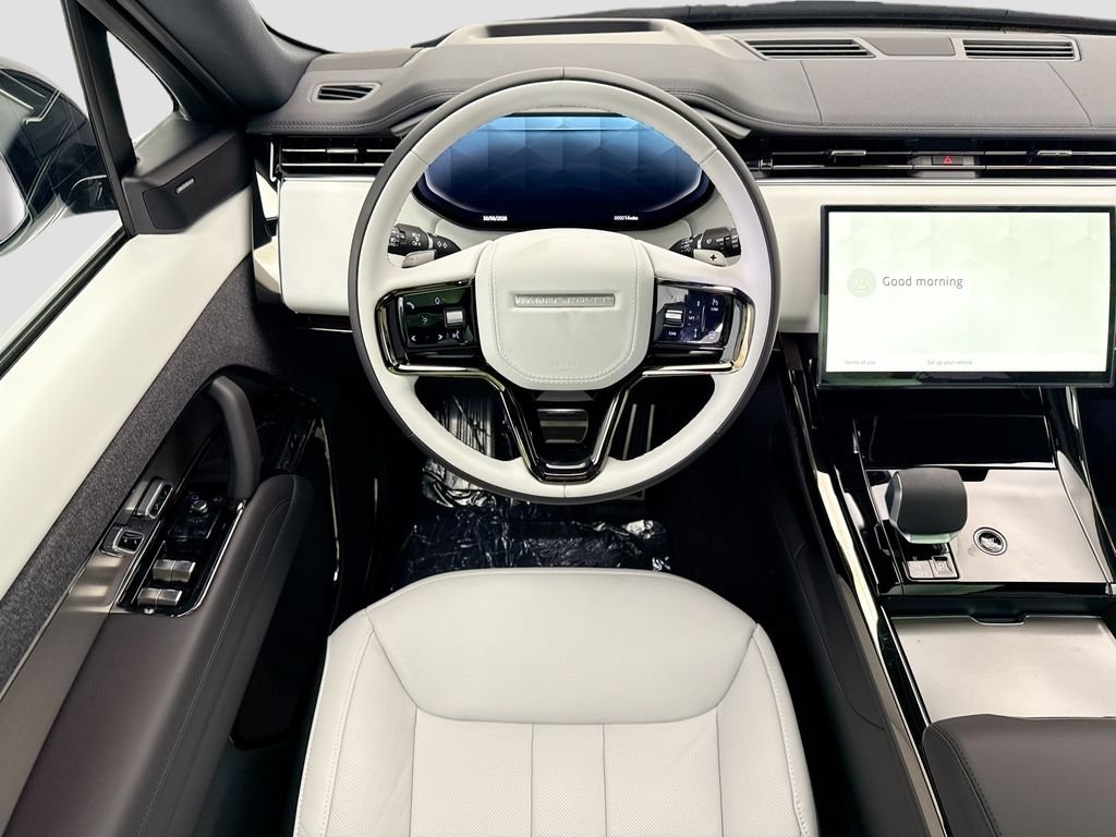 New 2026 Santorini Black Land Rover Dynamic SE image 10