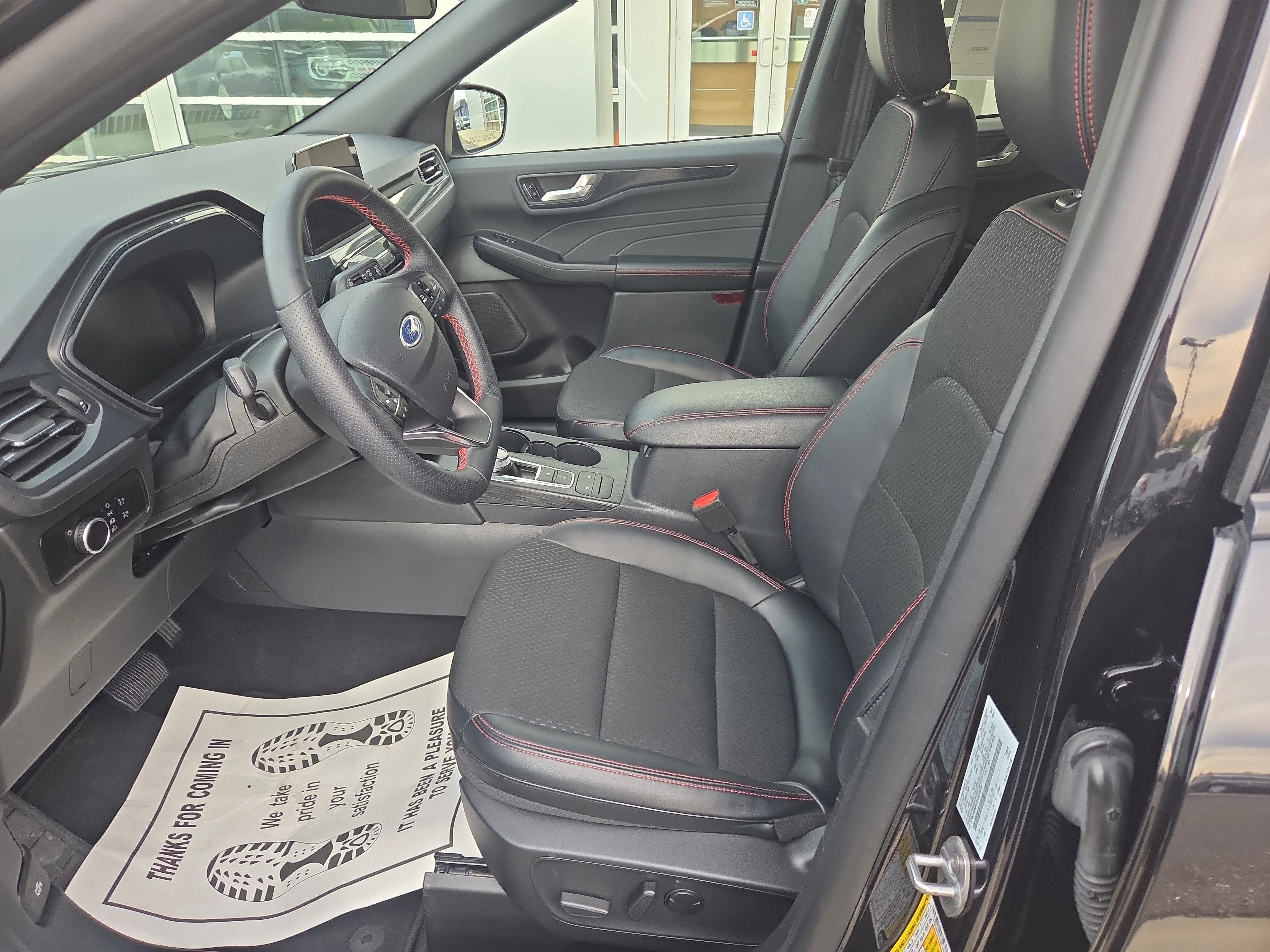 2025 Ford Escape ST-Line - Photo 12