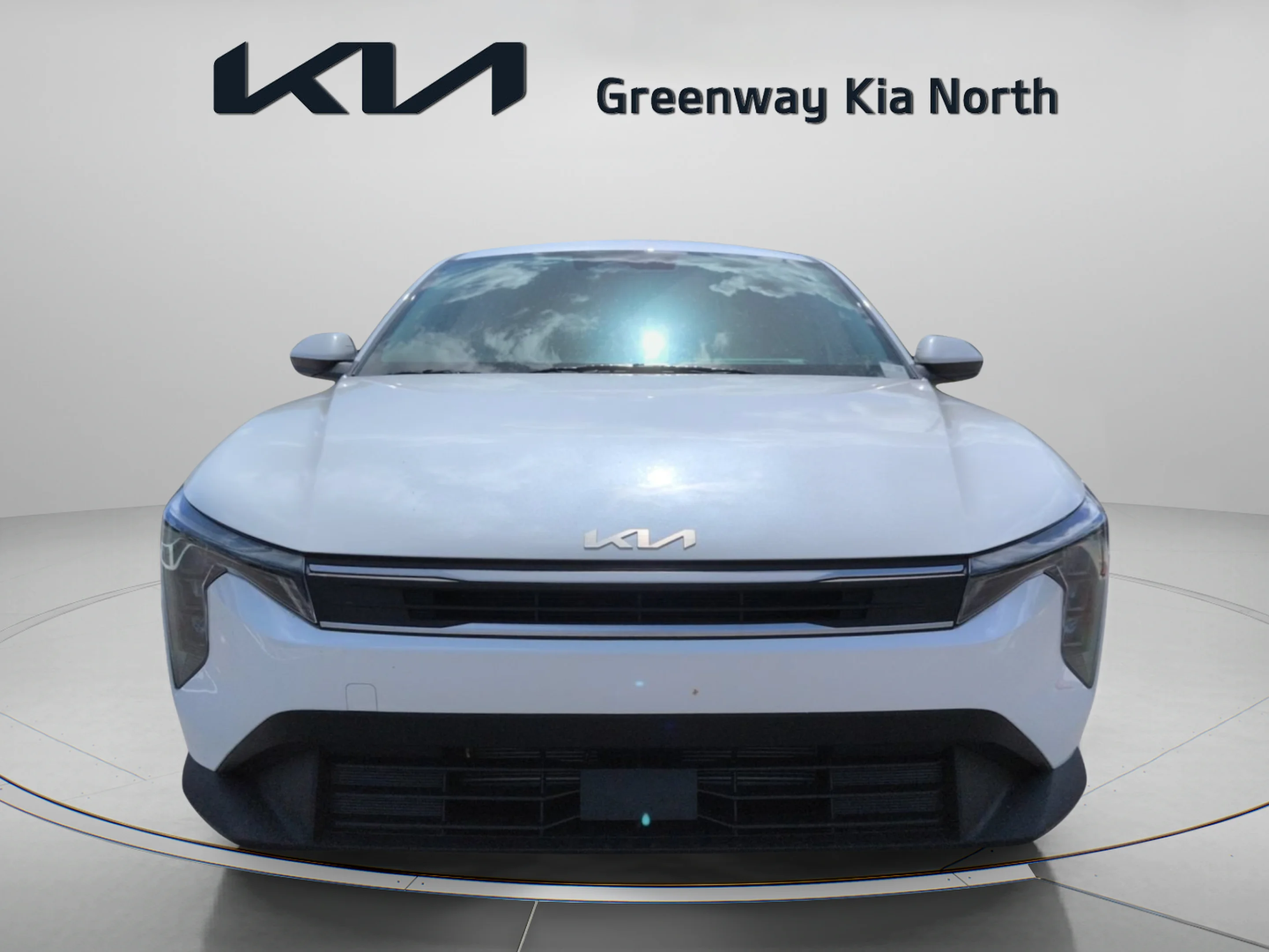 New 2026 Snow White Pearl Kia LXS image 4