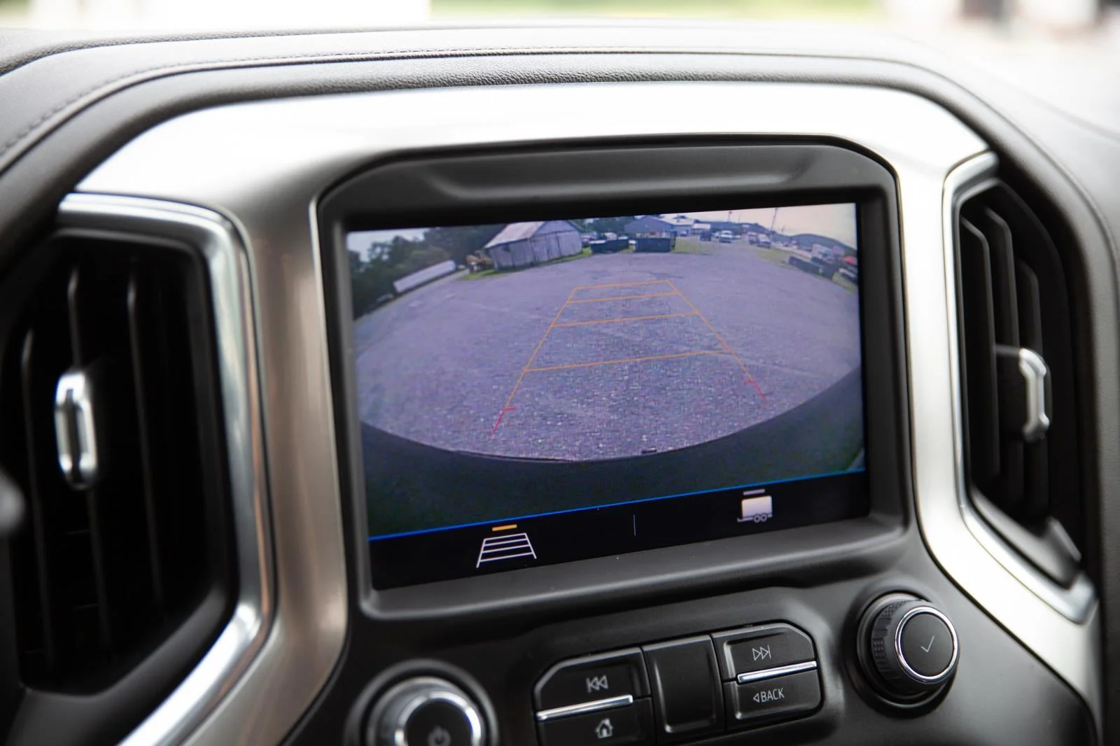 Used 2021 BLACK Chevrolet RST image 16