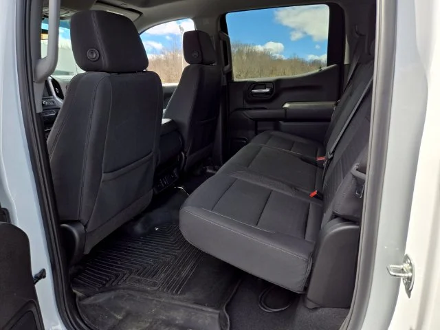 Used 2025 White Chevrolet Custom Trail Boss image 11