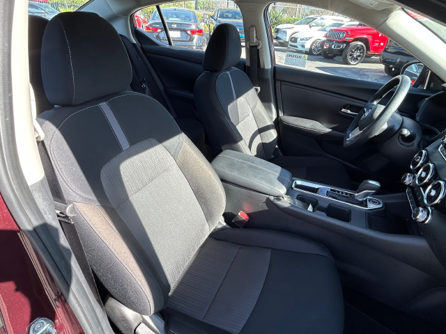 Used 2025  Nissan SV image 15