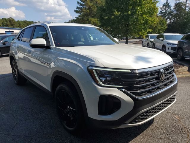 2026 Volkswagen Atlas Cross Sport SE w/Tech - Photo 3