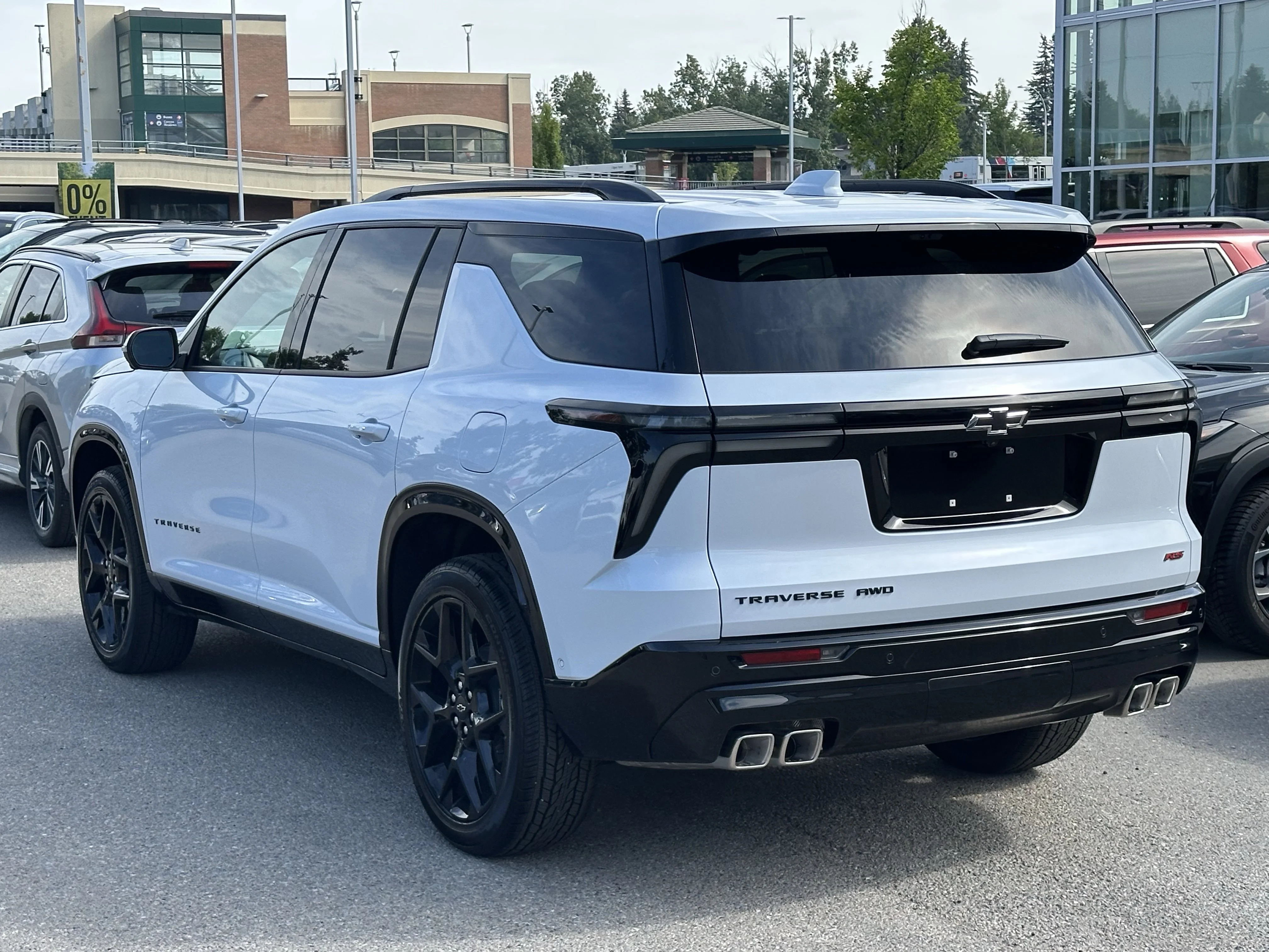 New 2026 Polar White Tricoat Chevrolet RS image 4