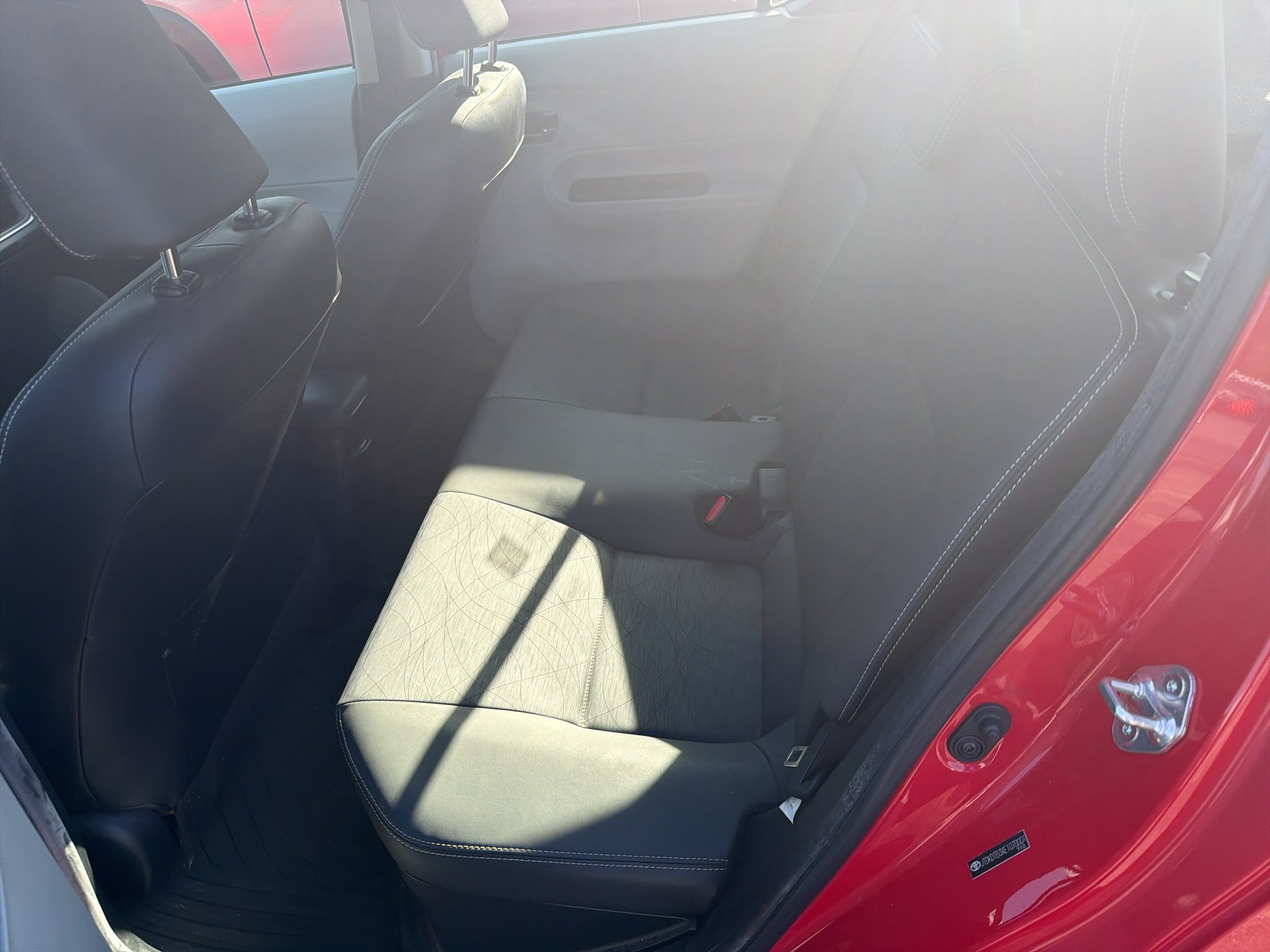 Used 2014 Red Toyota  image 5
