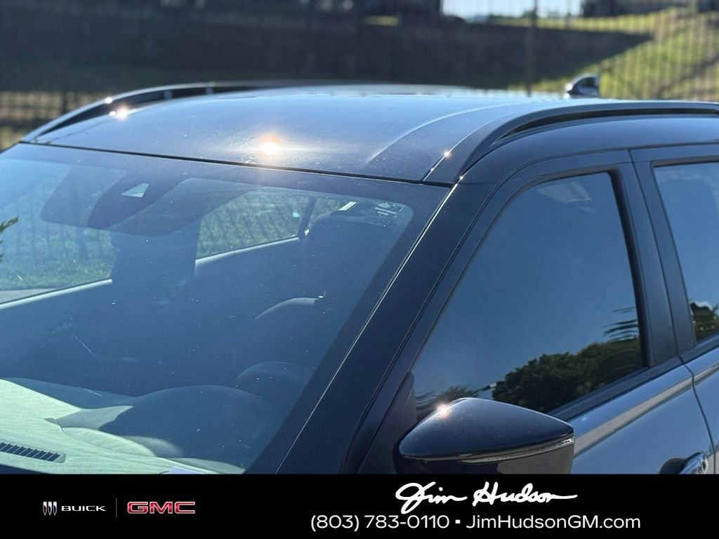 Used 2024 Gray Nissan SR image 10