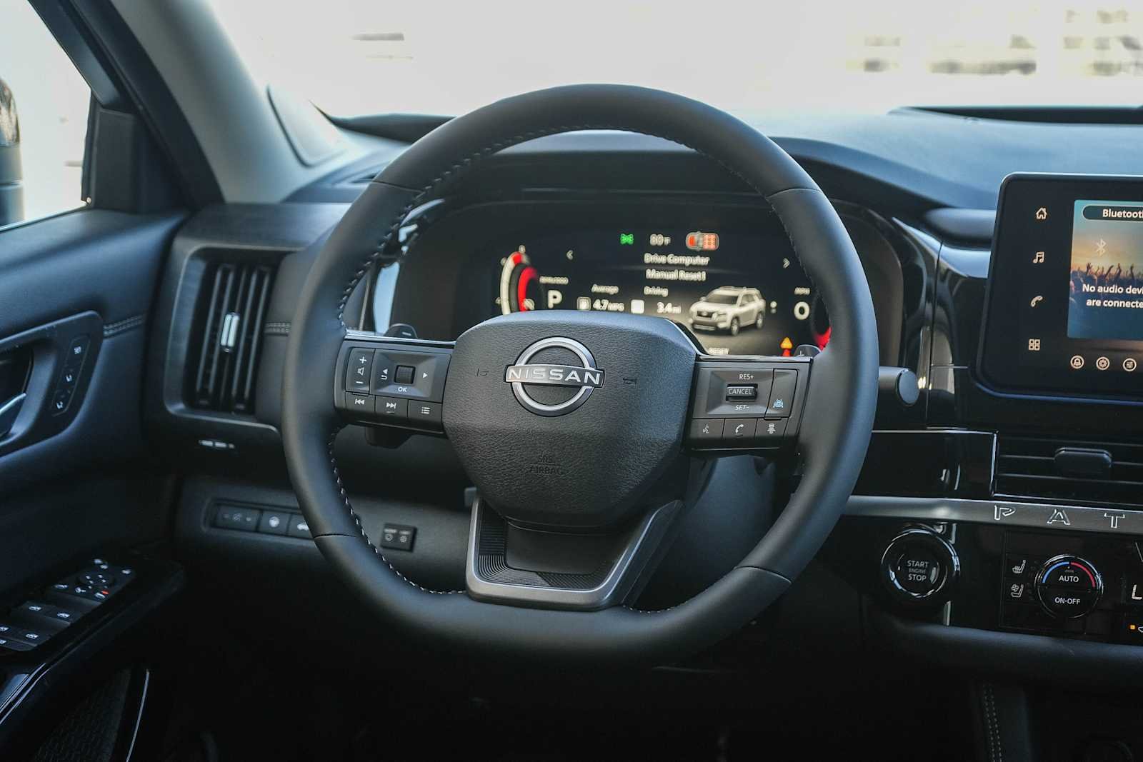 New 2026 Everest White Pearl TriCoat Nissan Platinum image 18