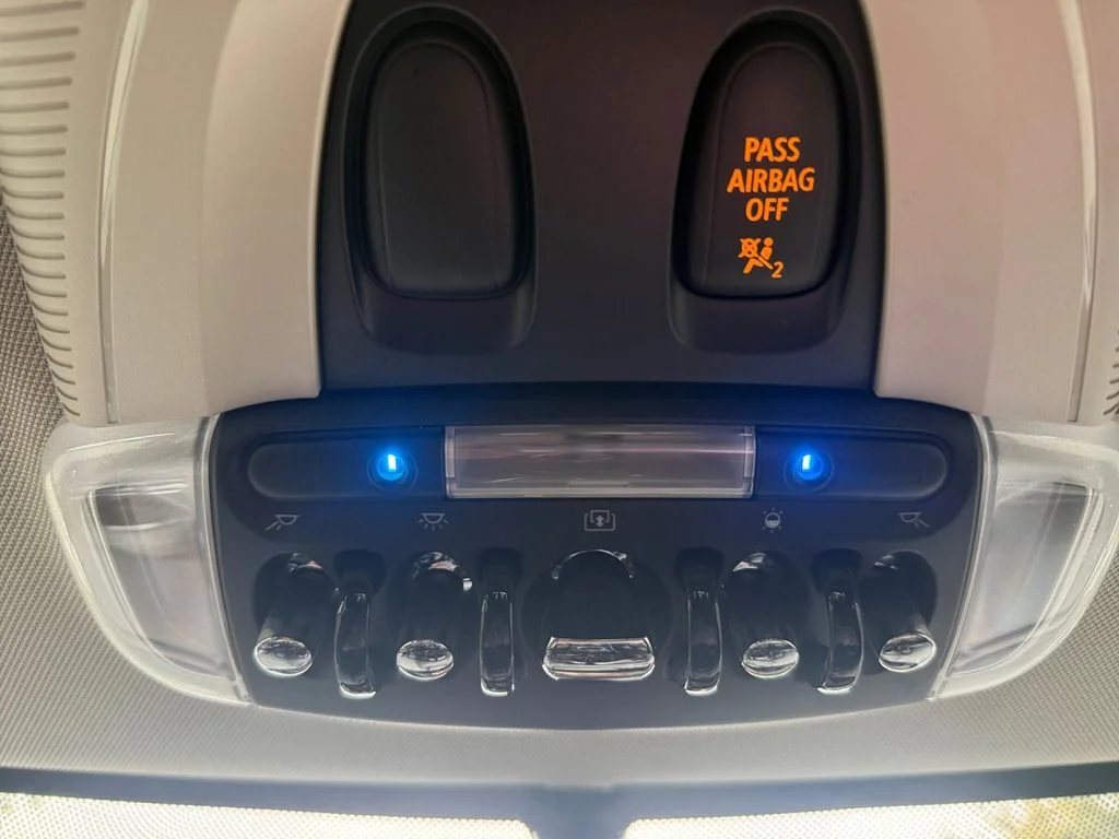 Used 2017 Gray MINI Clubman image 26
