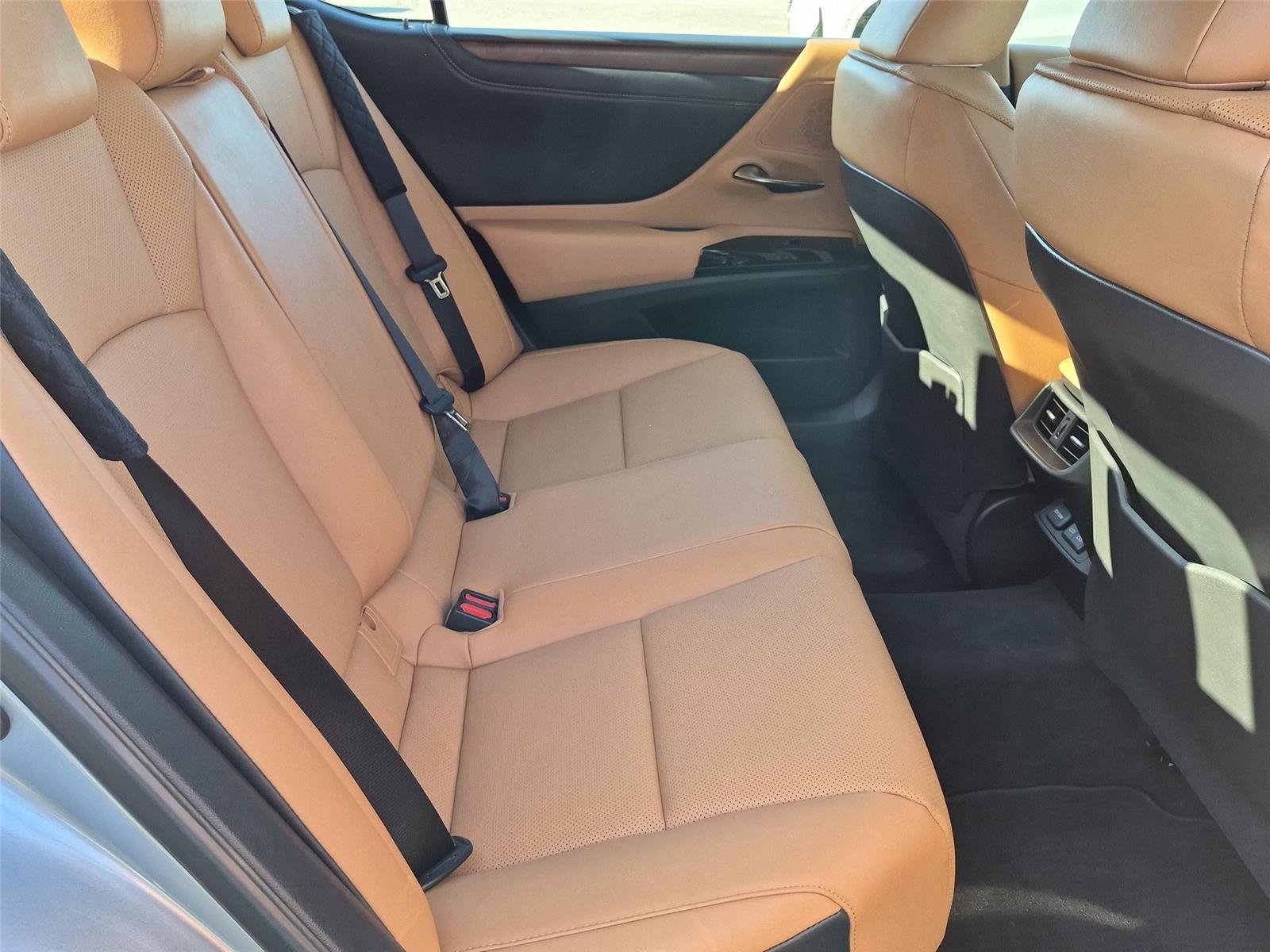 Used 2025 Iridium Lexus ES 350 image 35