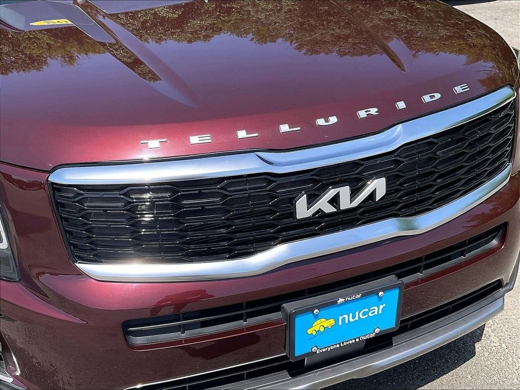 Used 2022 Purple Kia EX image 30