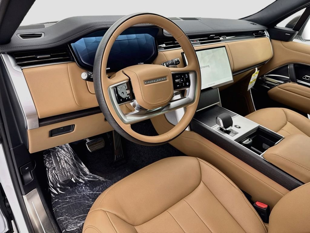 New 2026 Fuji White LAND ROVER SE LWB 7-Seats / V8 image 9