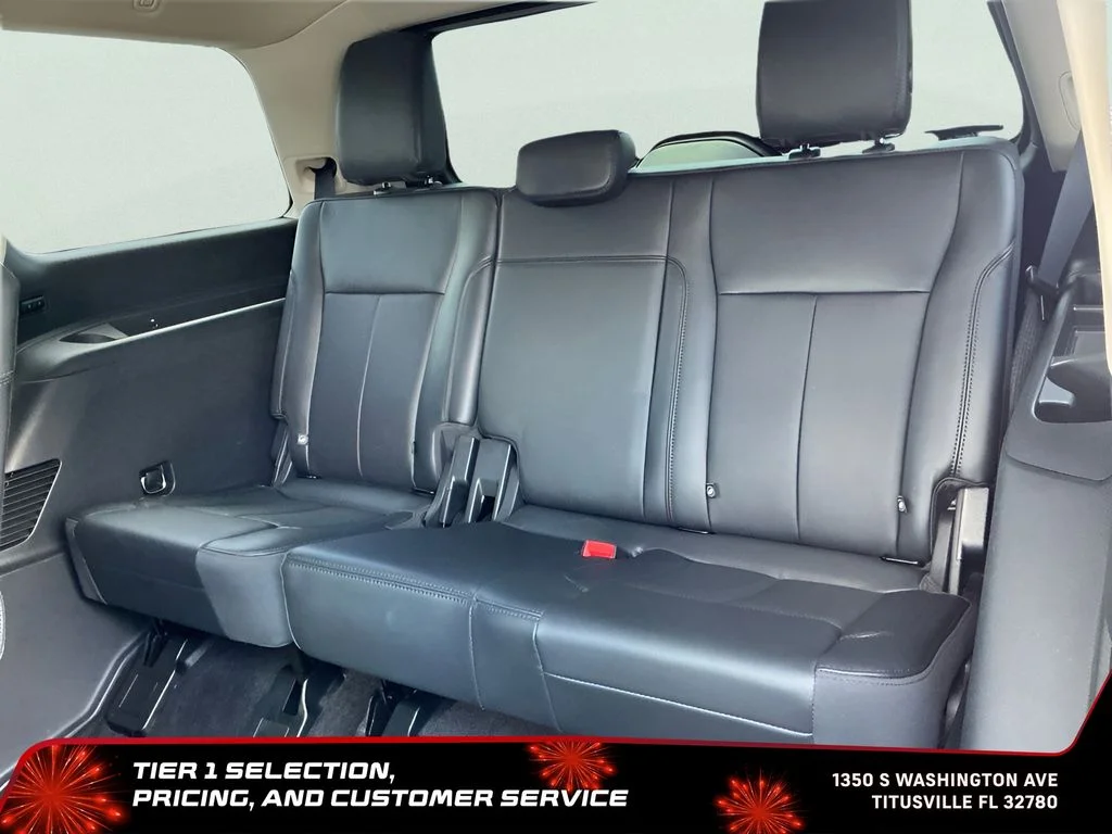 Used 2023 Black Ford XLT image 26