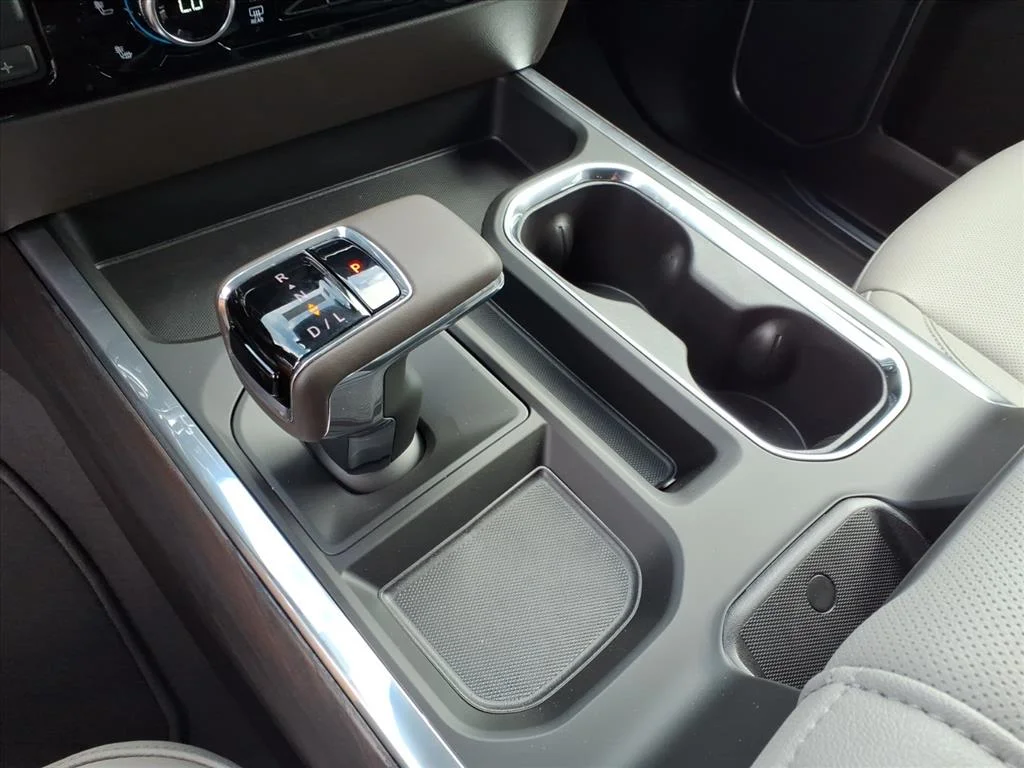 2026 GMC Sierra 1500 SLT - Photo 16