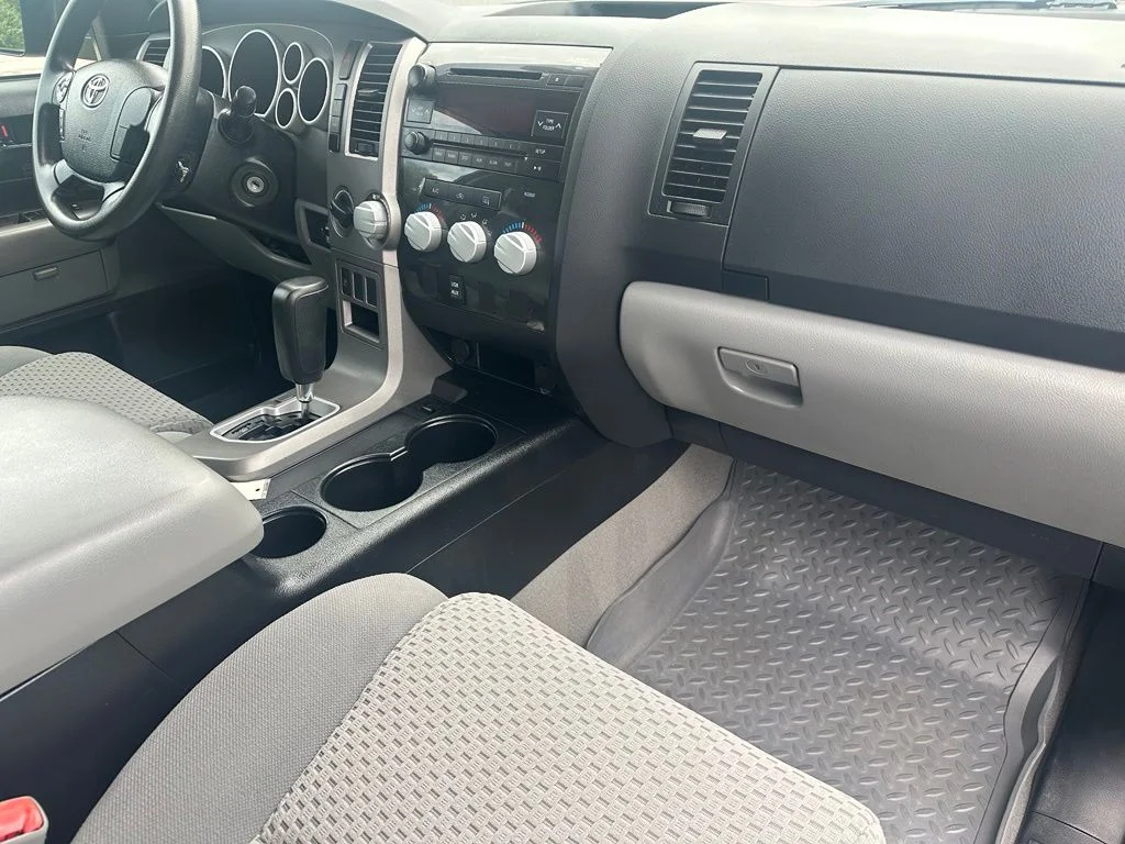 Used 2011 Gray Toyota Grade image 29