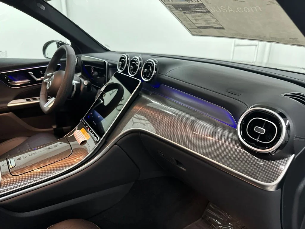 New 2026 Black Mercedes-Benz GLC 300 image 24