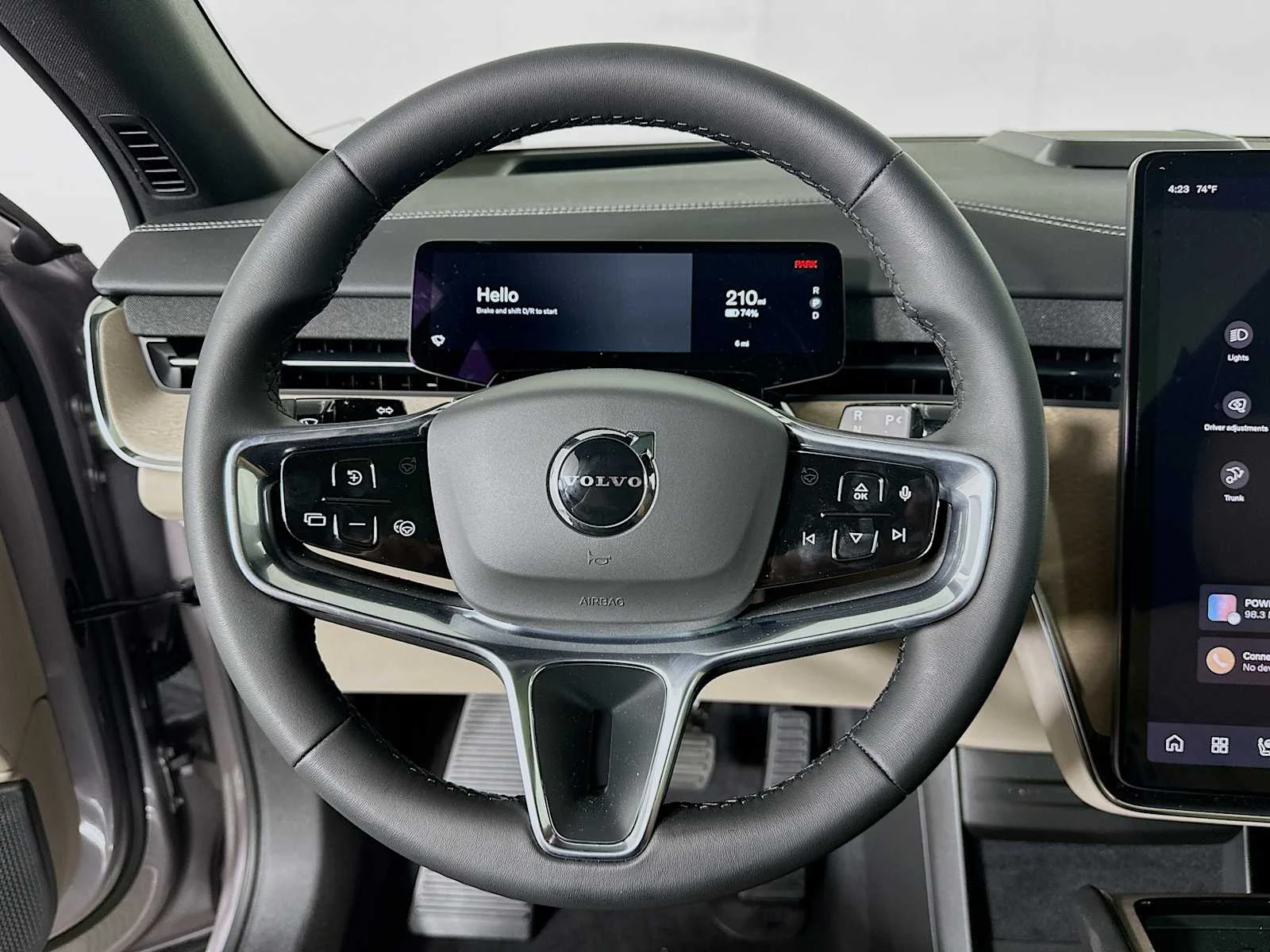 New 2026 Aurora Silver Volvo Plus image 10