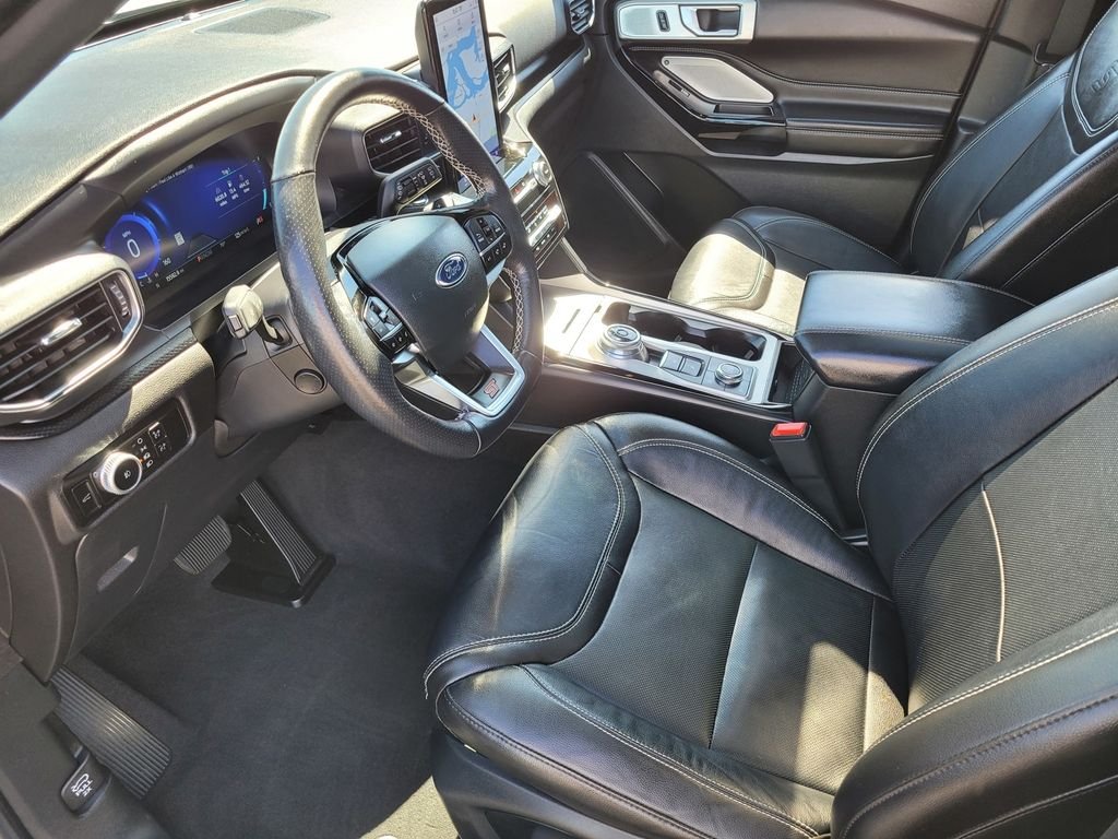 2023 Ford Explorer ST - Photo 13