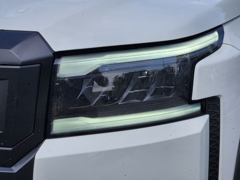 New 2026 Glacier White Nissan Crew Cab PRO-X® image 8