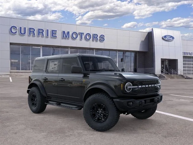 New 2026 Shadow Black Ford Badlands image 7