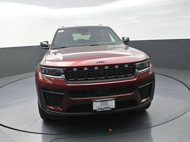 New 2026 Velvet Red Pearlcoat Jeep Altitude image 4