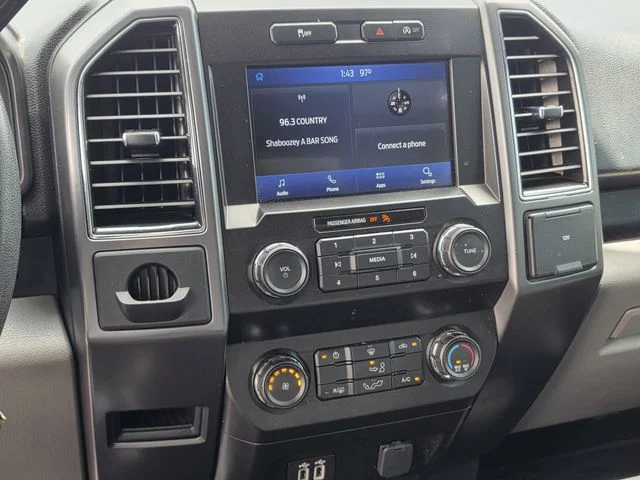 Used 2020 Oxford White Ford XLT image 9