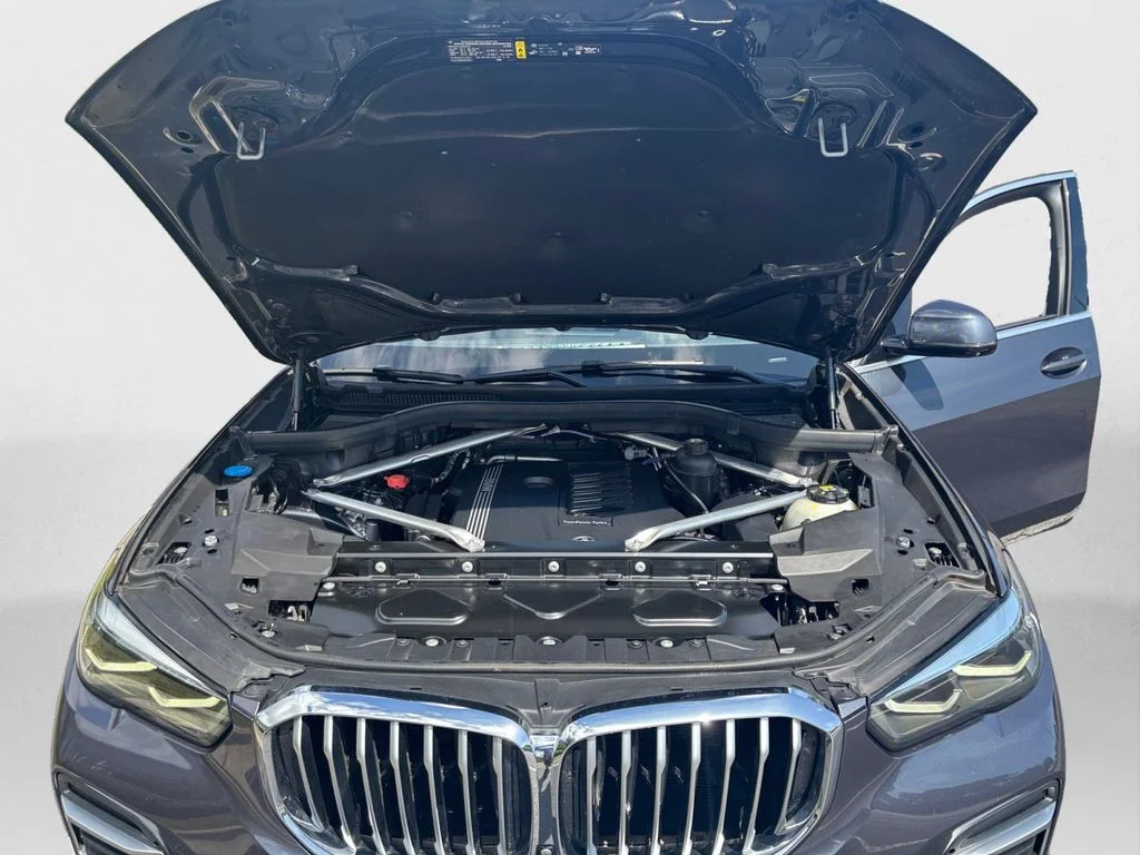 Used 2022 Gray BMW xDrive40i image 15