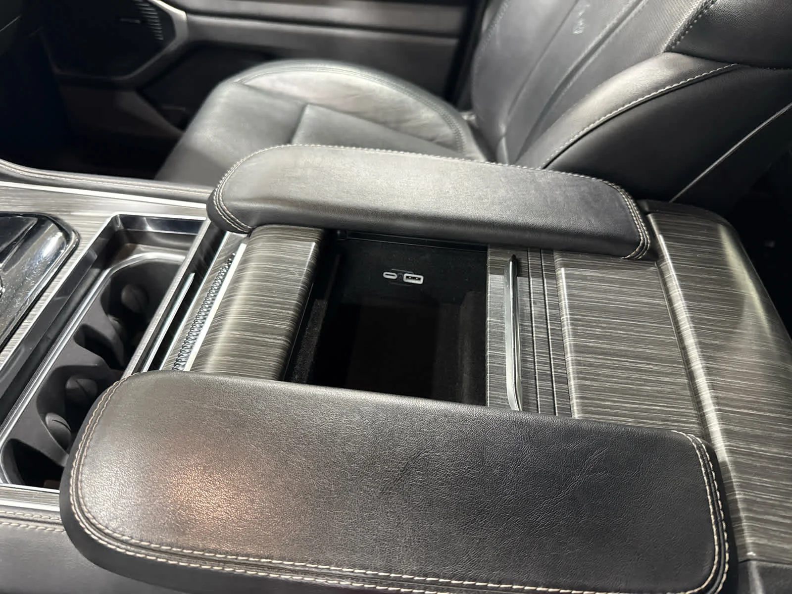 Used 2024 Gray/gray Jeep Series II image 21